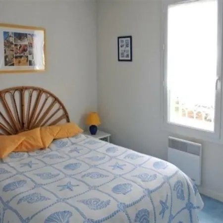 House 200m Env. Plage Et Commerces En Avec Piscine Collective Jolie Maison Avec 2 Chambres 1 *